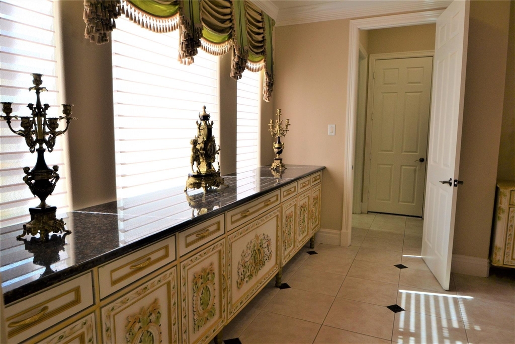 5303 Fenwick Way Court - Photo 9