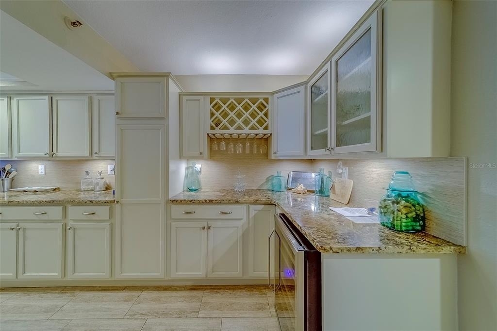 17980 Gulf Boulevard - Photo 6