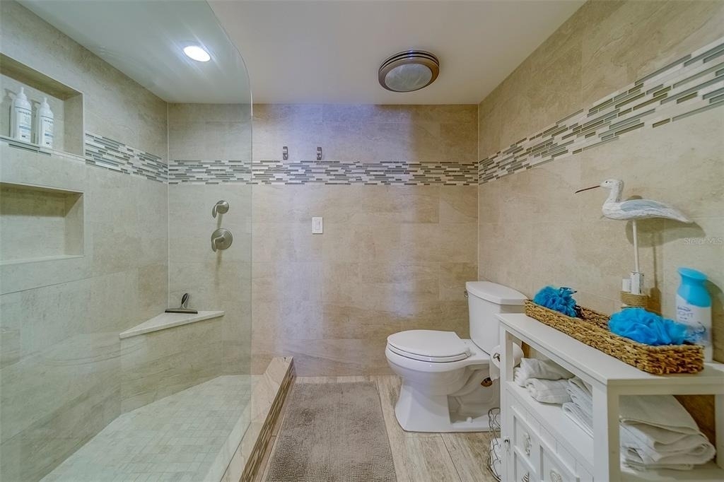17980 Gulf Boulevard - Photo 24