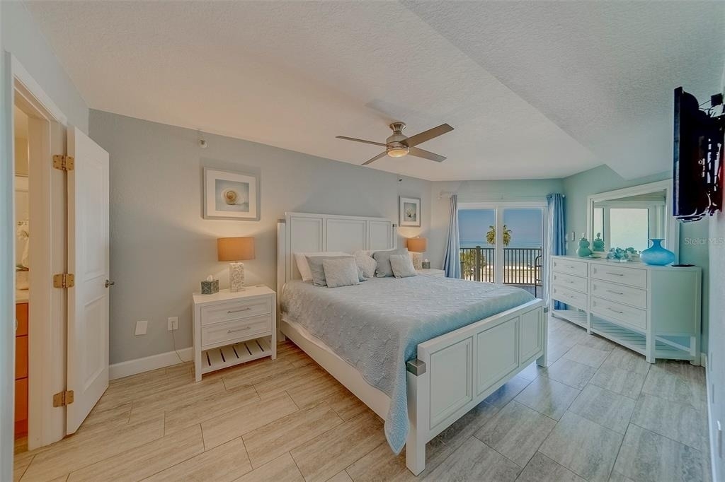 17980 Gulf Boulevard - Photo 20