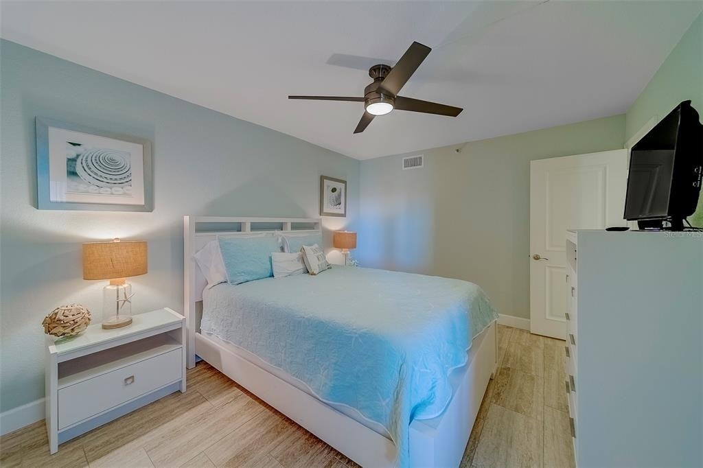 17980 Gulf Boulevard - Photo 28