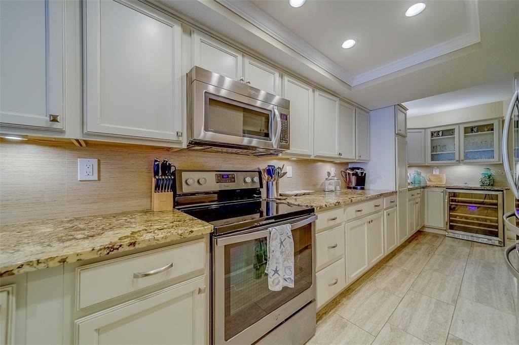 17980 Gulf Boulevard - Photo 8