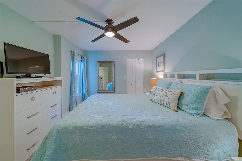 17980 Gulf Boulevard - Photo 30