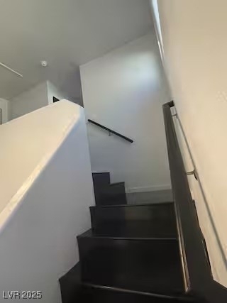 7192 Shimmering Avenue - Photo 24