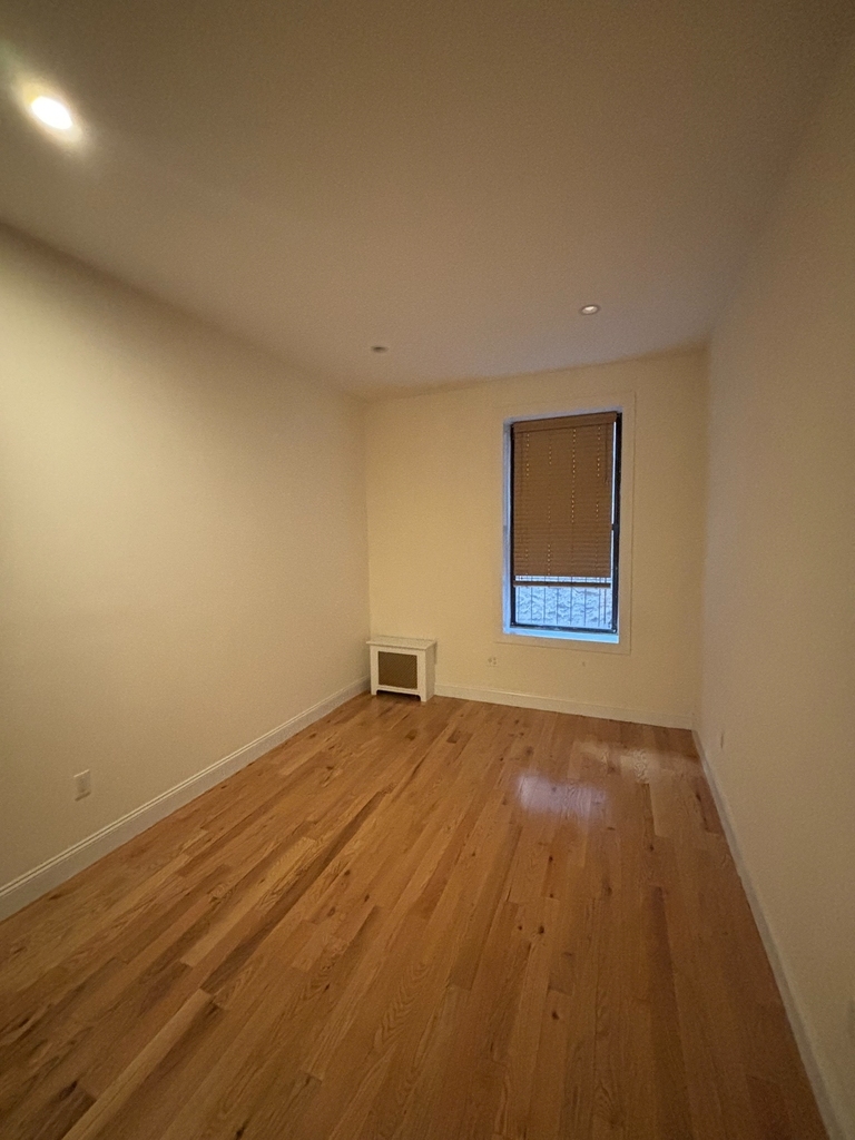 West 172nd Street - Photo 5