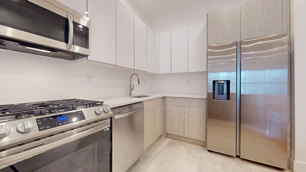 1198 Greene Avenue #1 - Photo 6