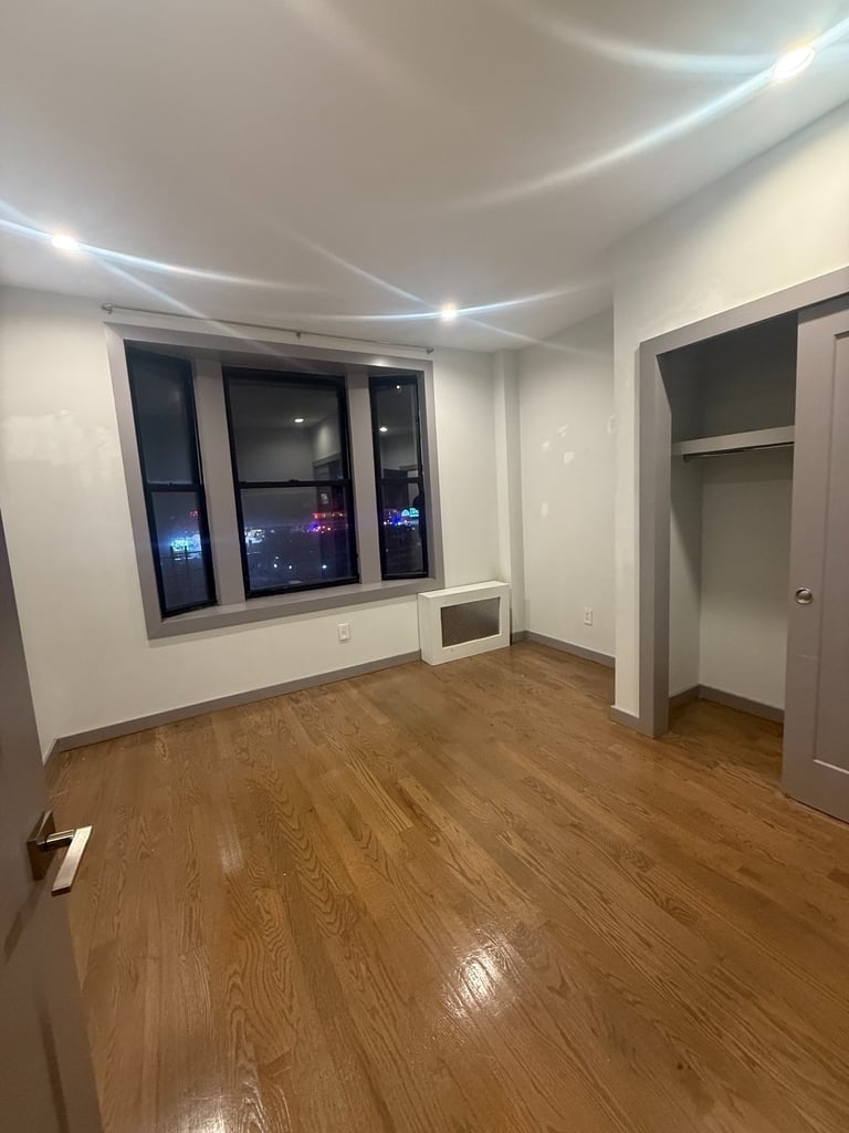 600 West 150th Street - Photo 0