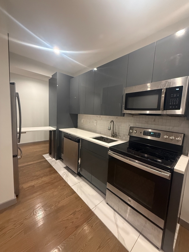 600 West 150th Street - Photo 1