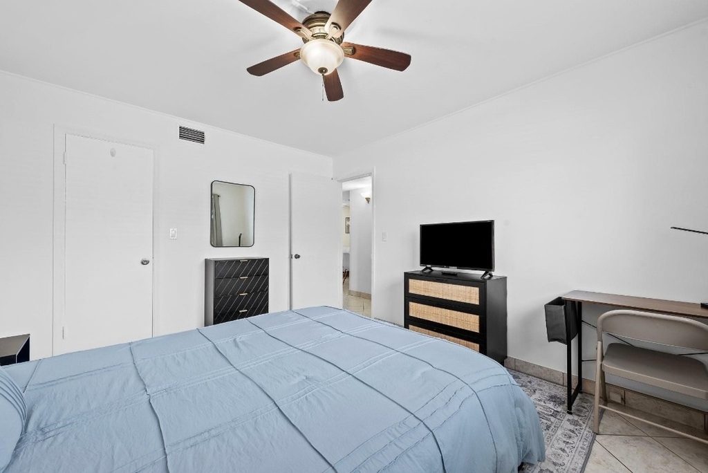 1000 Se 15th Street - Photo 4