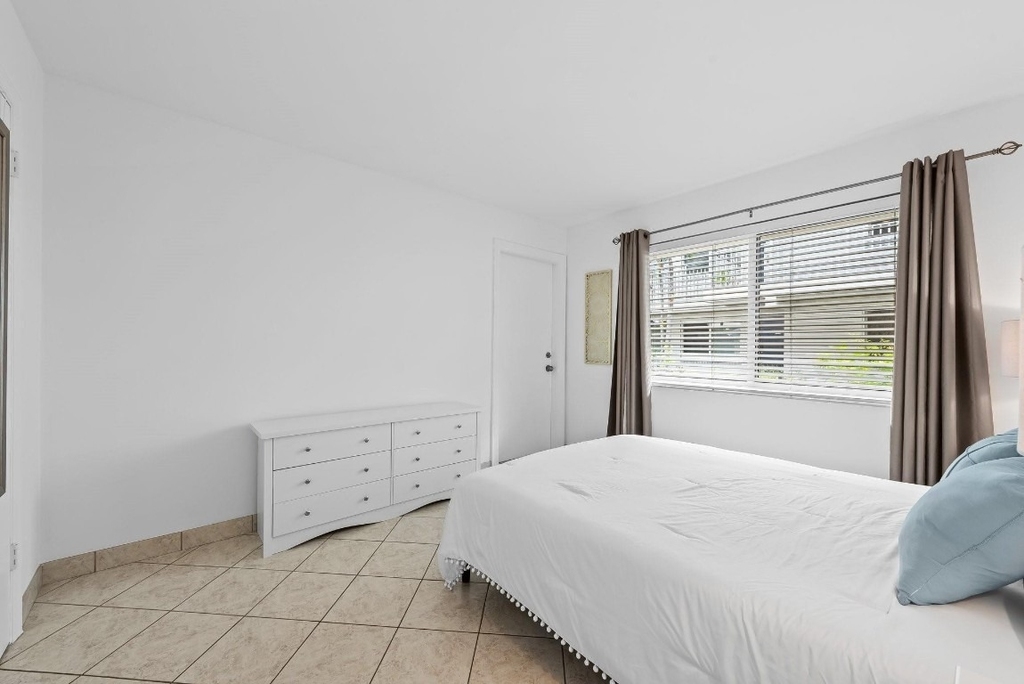 1000 Se 15th Street - Photo 8