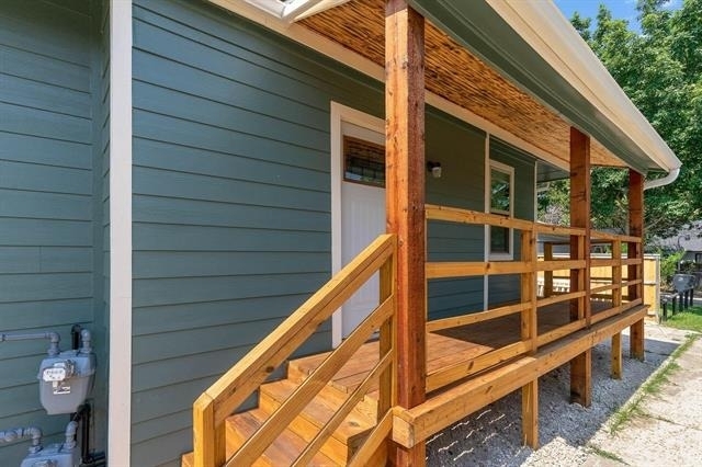 1030 N Bishop Avenue - Photo 1