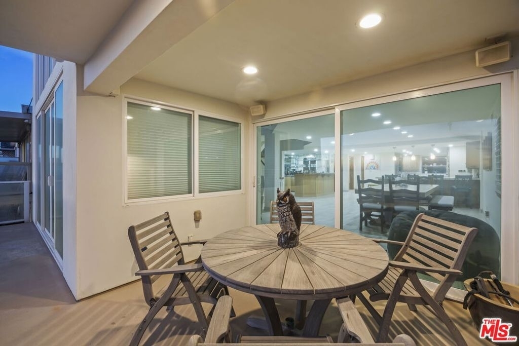 1005 Ocean Drive - Photo 8