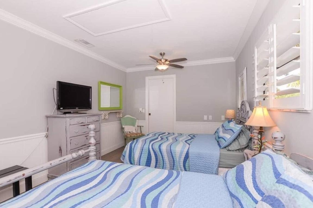 4041 Ne Breakwater Drive - Photo 19