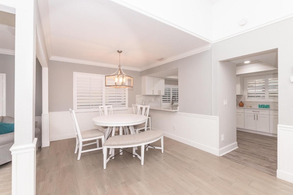 4041 Ne Breakwater Drive - Photo 4