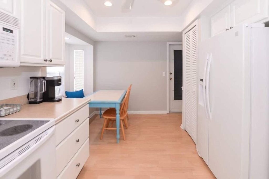 3267 Ne Catamaran Terrace - Photo 14