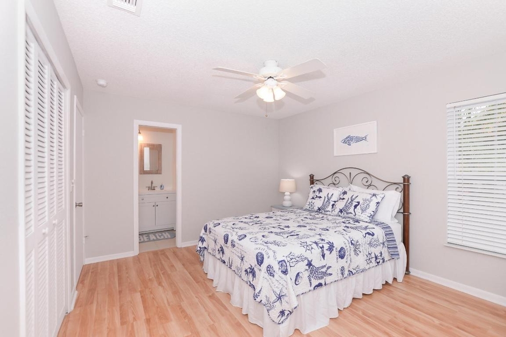 3267 Ne Catamaran Terrace - Photo 26