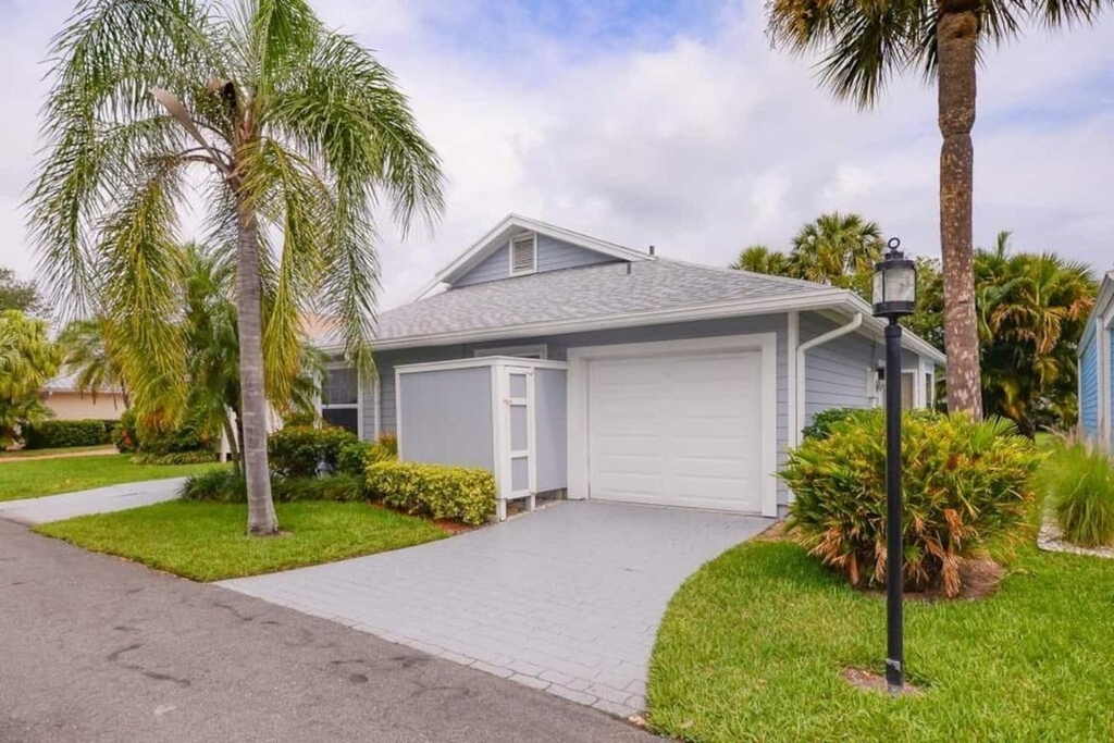 3267 Ne Catamaran Terrace - Photo 38