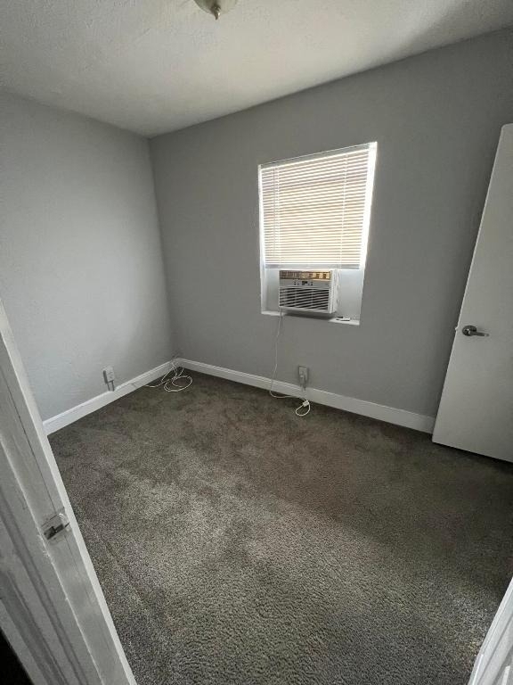 2722 Poinsettia Avenue - Photo 6