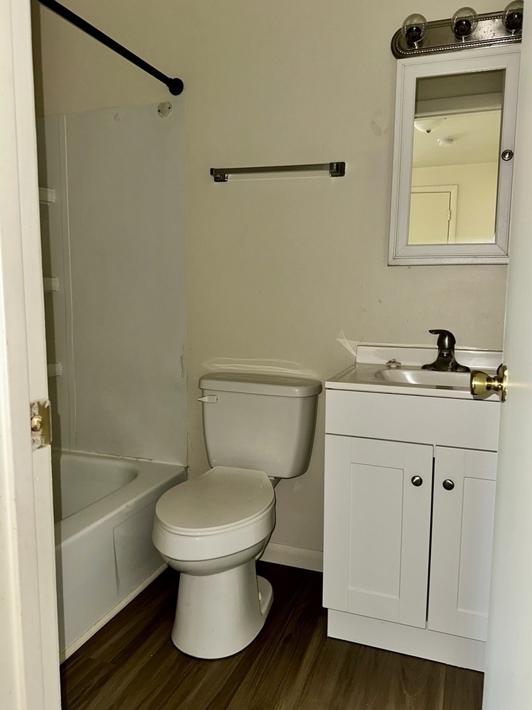 1735 E Duane Boulevard - Photo 3