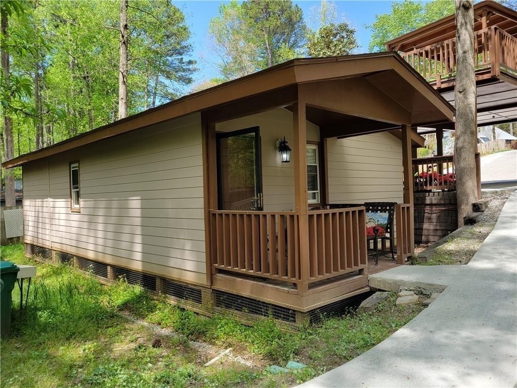 728 Saybrook Circle Nw - Photo 0