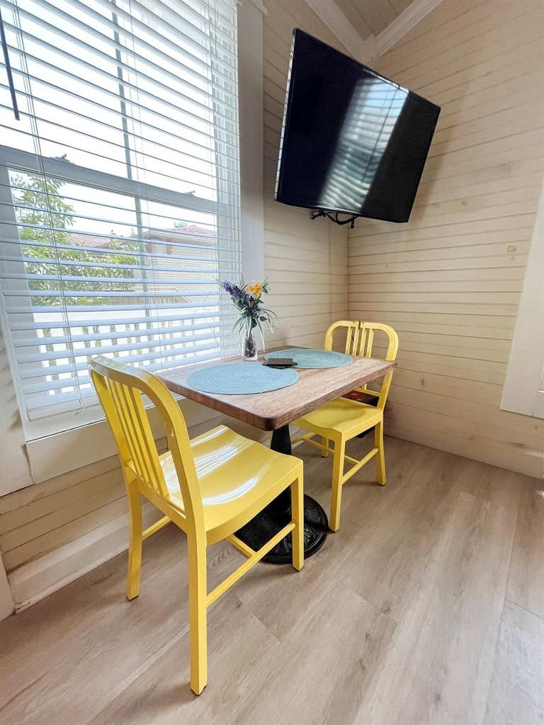 1820 Ave O 1/2 - Photo 6