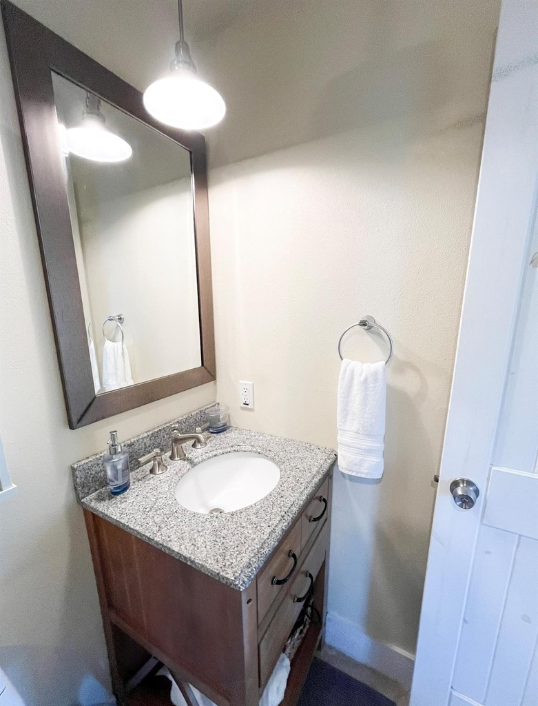 1820 Ave O 1/2 - Photo 11