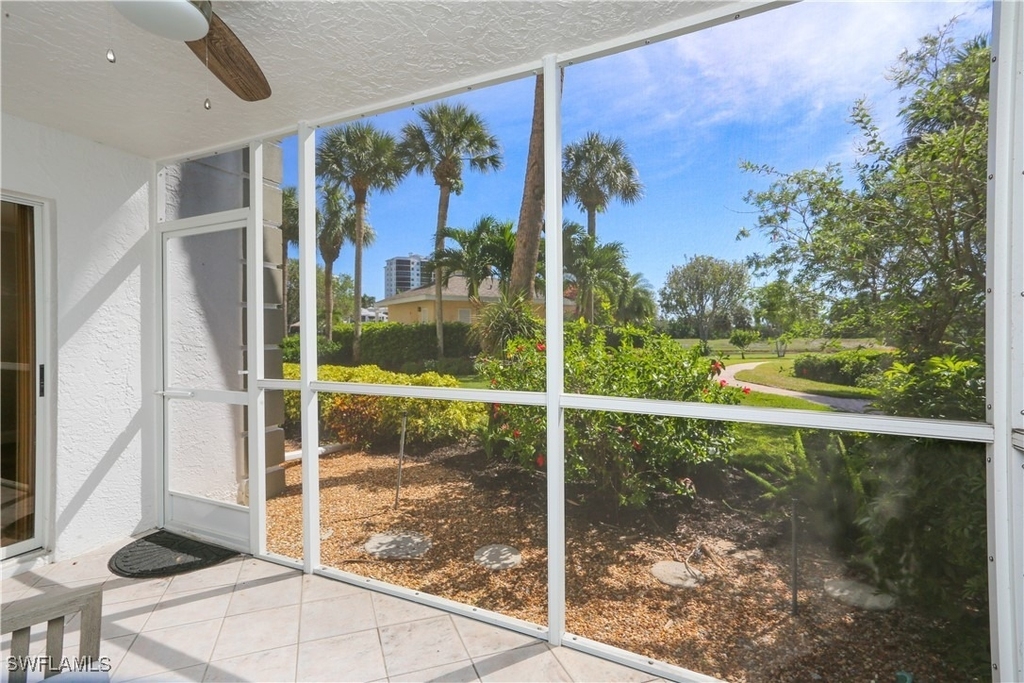360 Horse Creek Drive - Photo 18