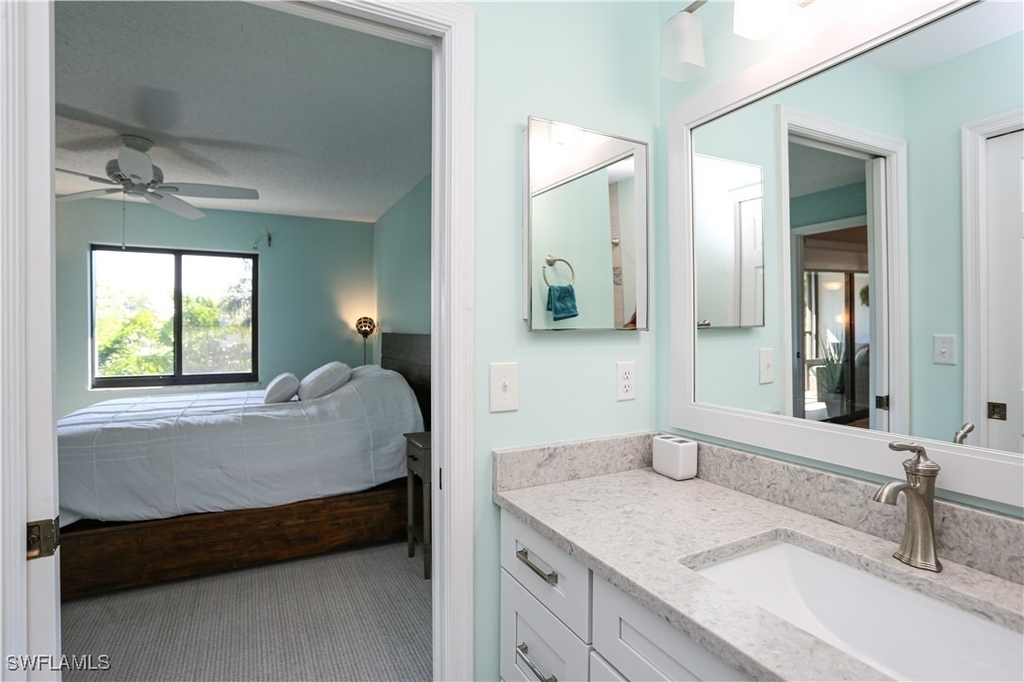 5733 Deauville Circle - Photo 44