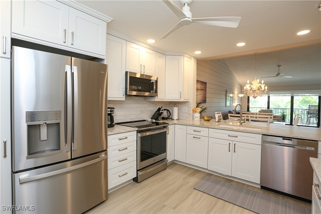 5733 Deauville Circle - Photo 35