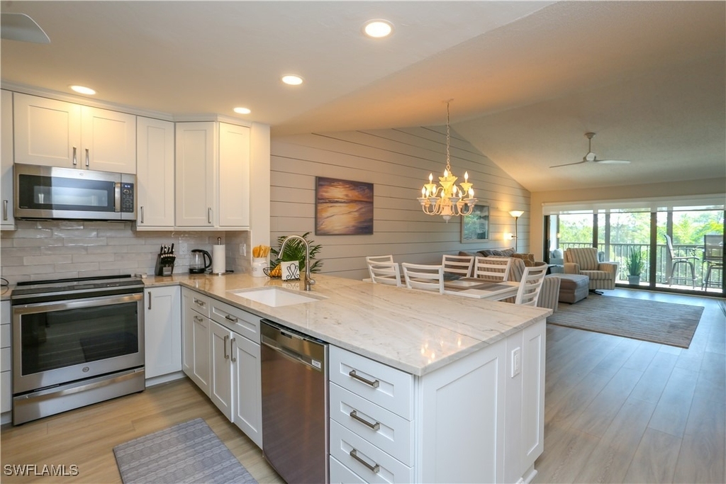 5733 Deauville Circle - Photo 0