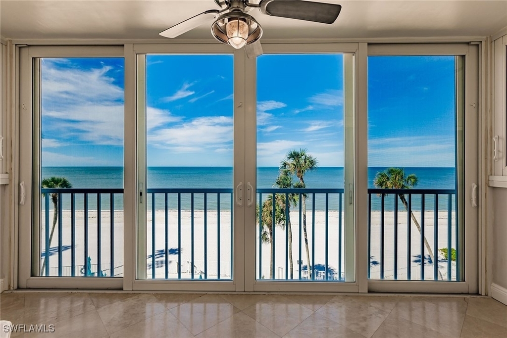 2885 Gulf Shore Boulevard N - Photo 17