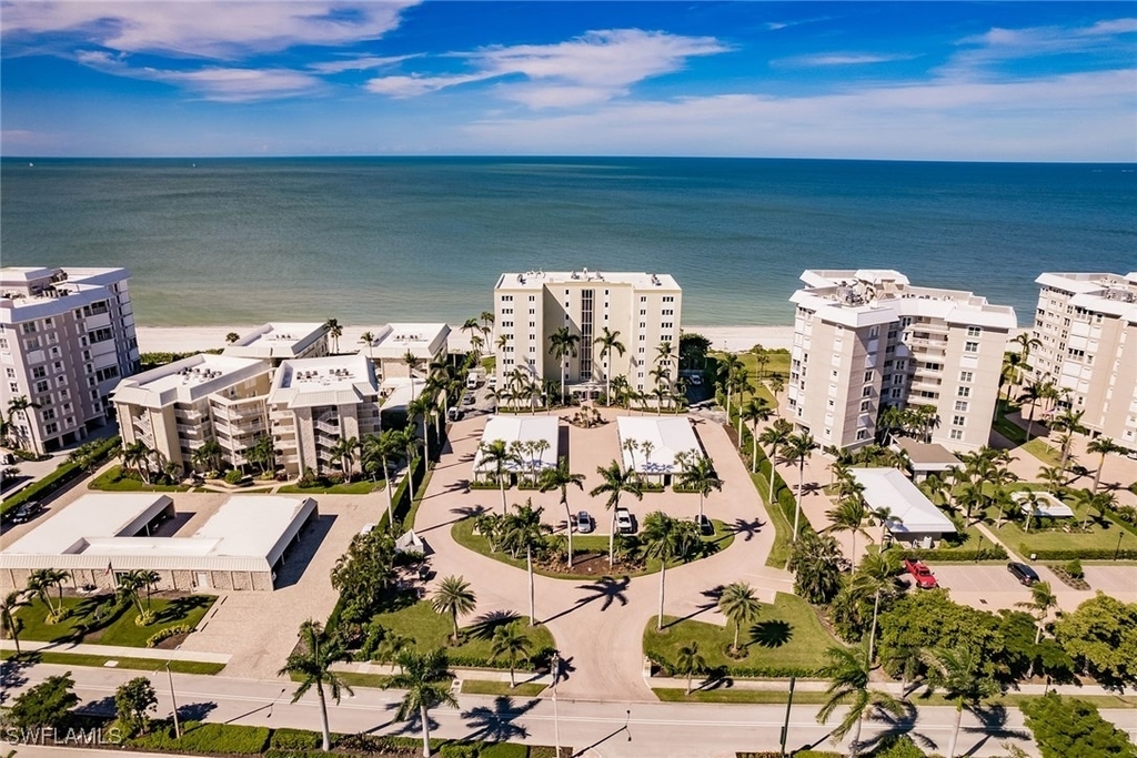 2885 Gulf Shore Boulevard N - Photo 31