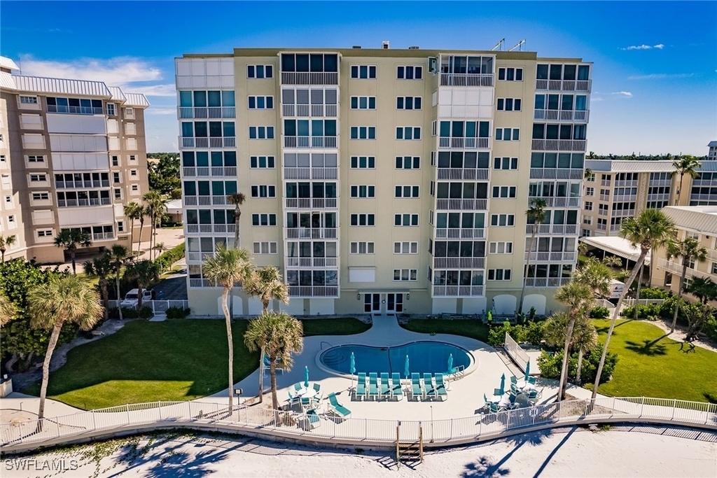 2885 Gulf Shore Boulevard N - Photo 32