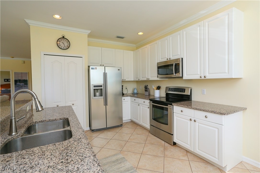 8981 Palmas Grandes Boulevard - Photo 9