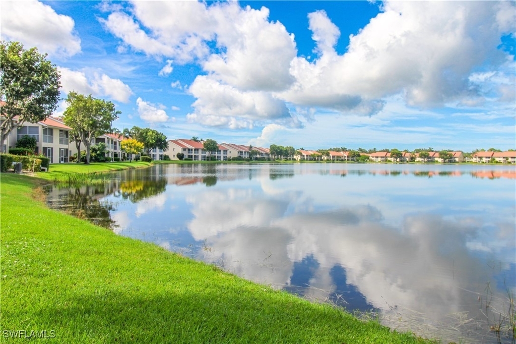 7794 Emerald Circle - Photo 3