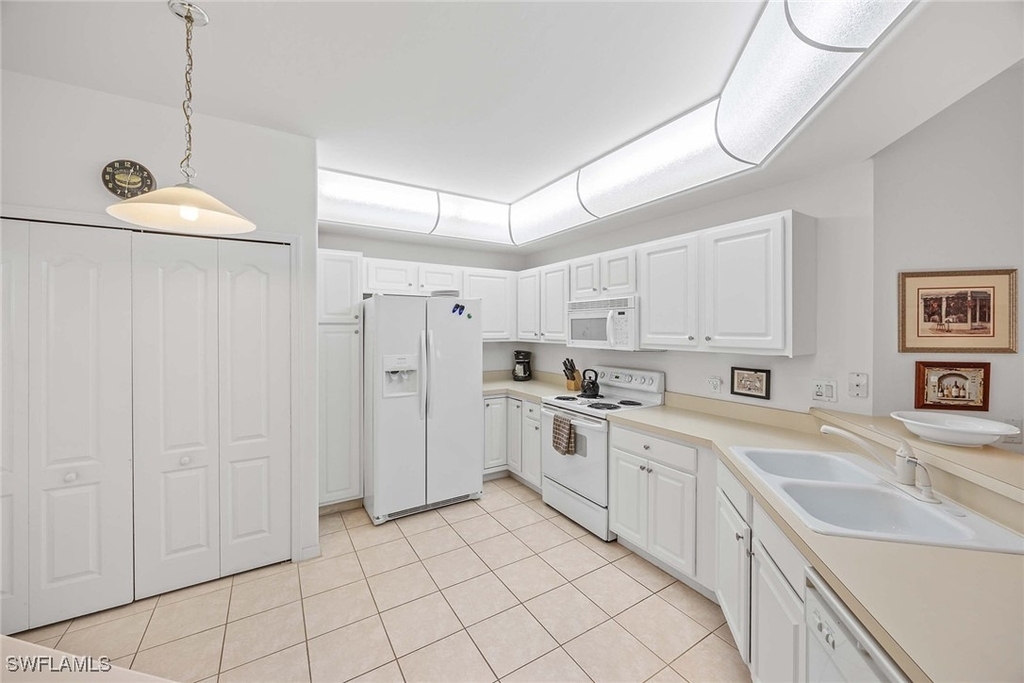 23591 Sandycreek Terrace - Photo 9