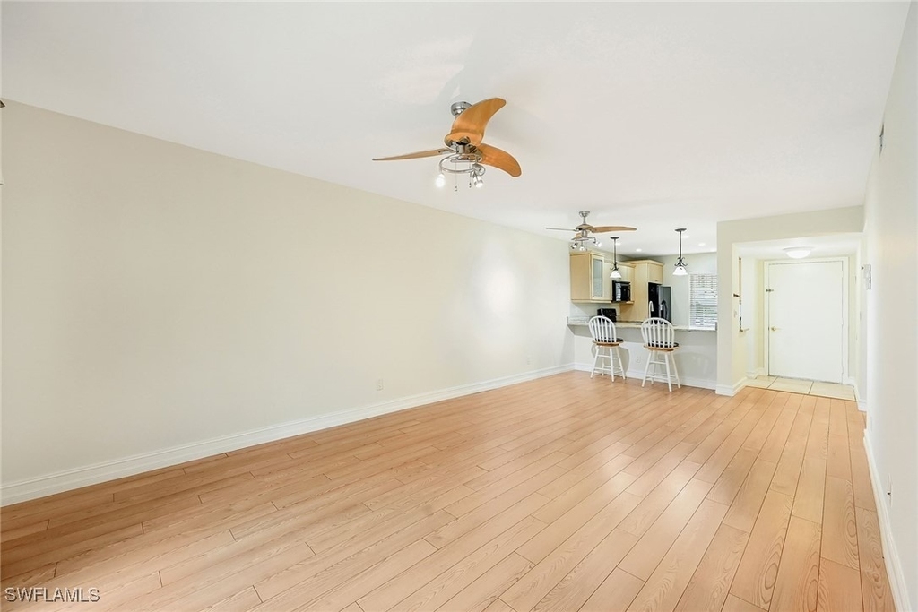 1933 Courtyard Way - Photo 1