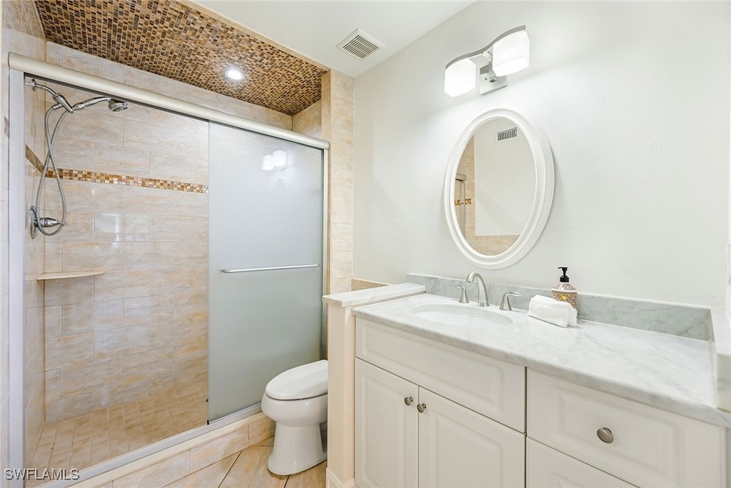 1933 Courtyard Way - Photo 11