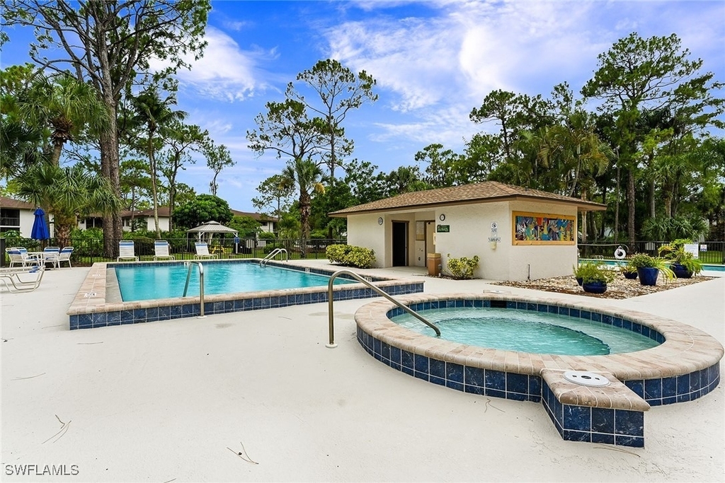 1933 Courtyard Way - Photo 20