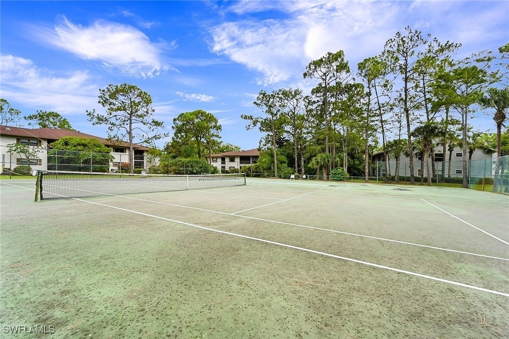 1933 Courtyard Way - Photo 22