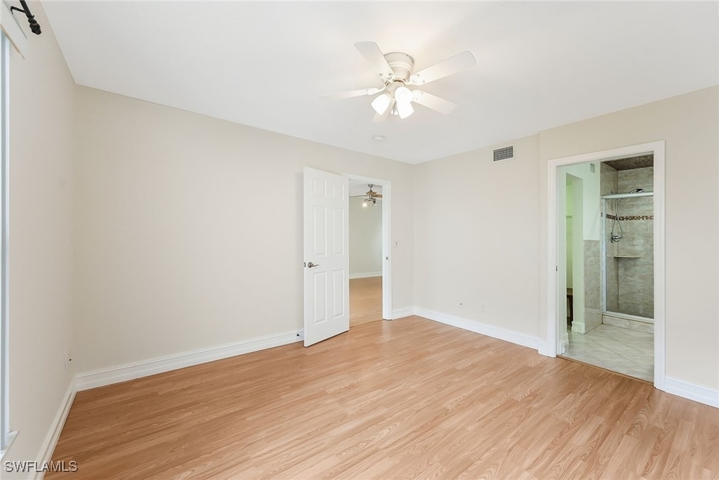 1933 Courtyard Way - Photo 9