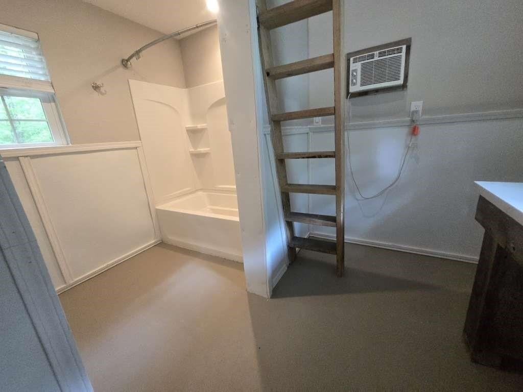 667 Miller Drive - Photo 2