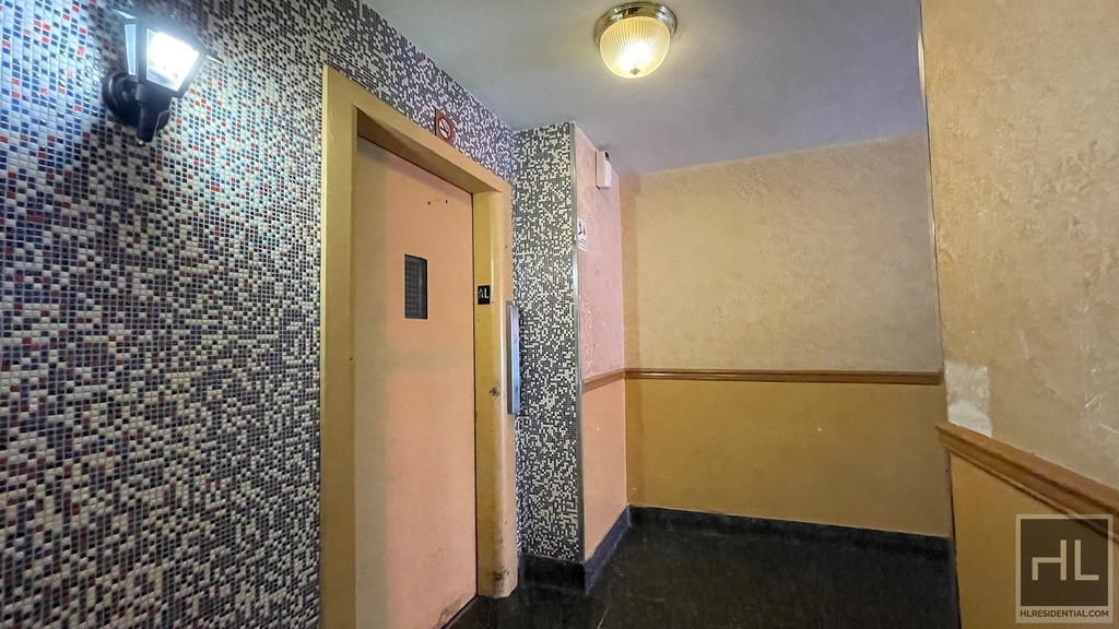 390 Rugby Road - Photo 21