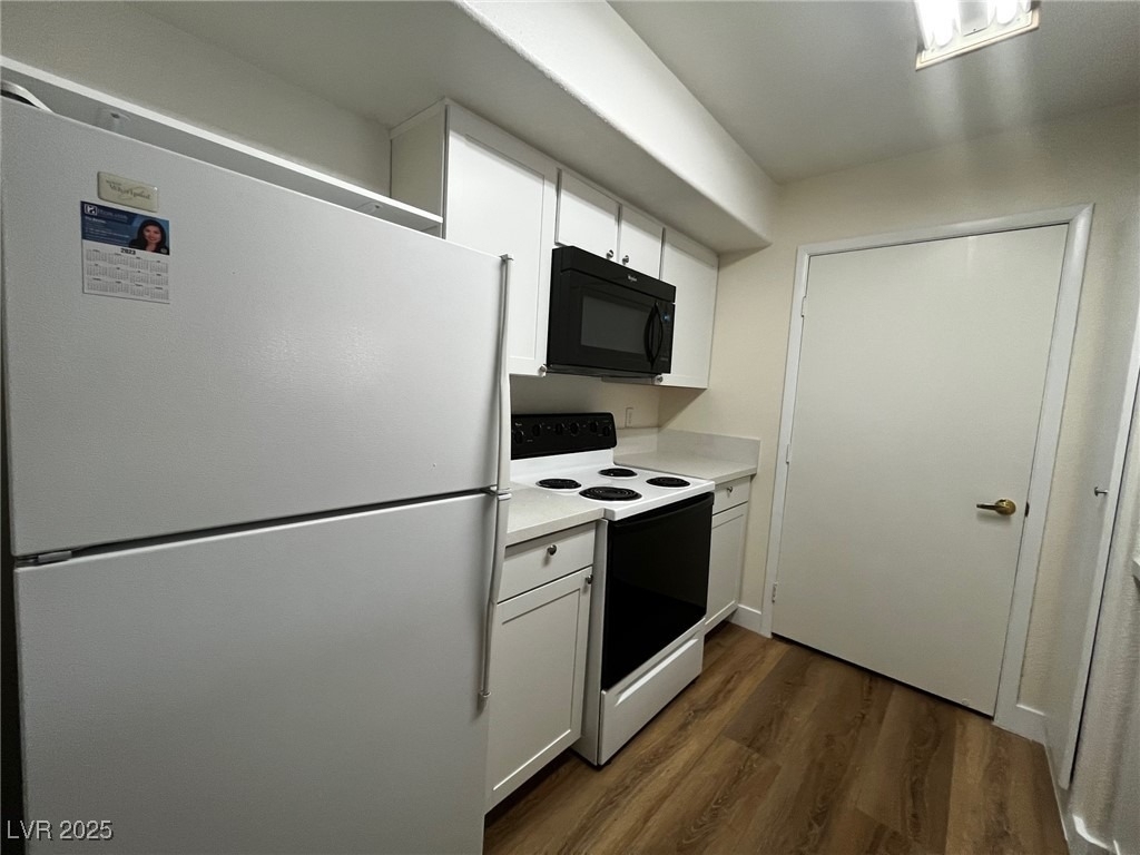 2300 E Silverado Ranch Boulevard - Photo 10