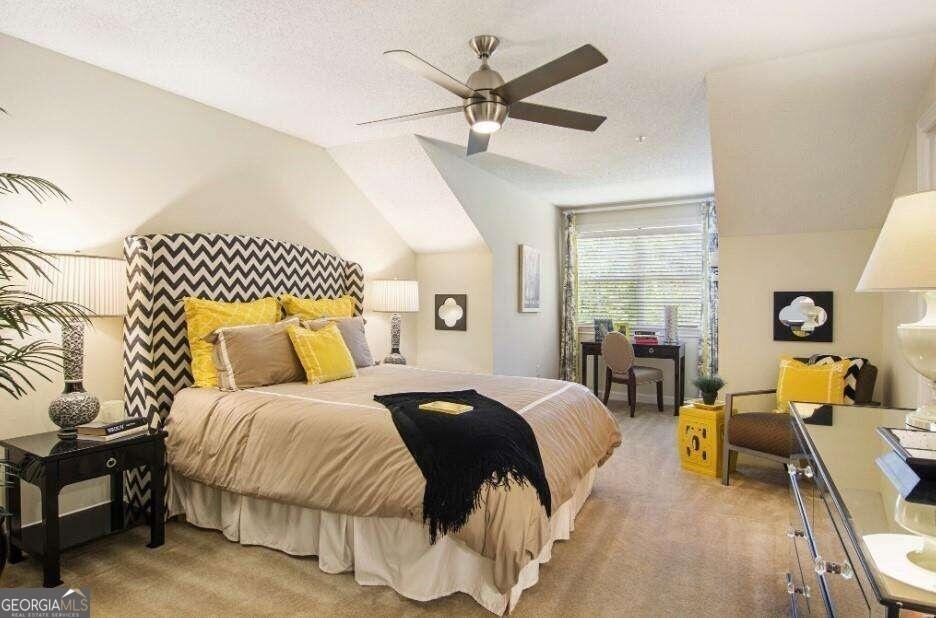 100 Ladson Court - Photo 4