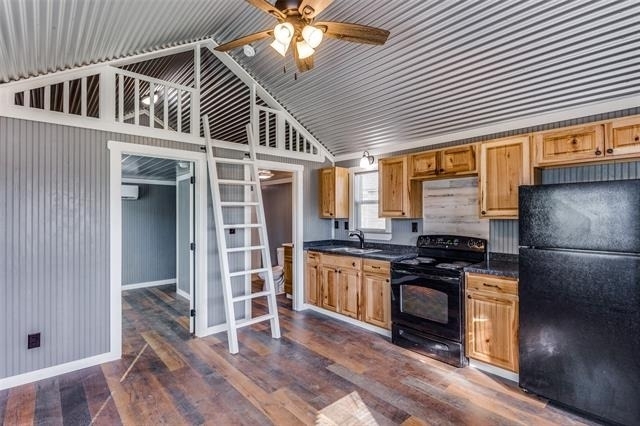 5001 Knob Hill Road - Photo 3