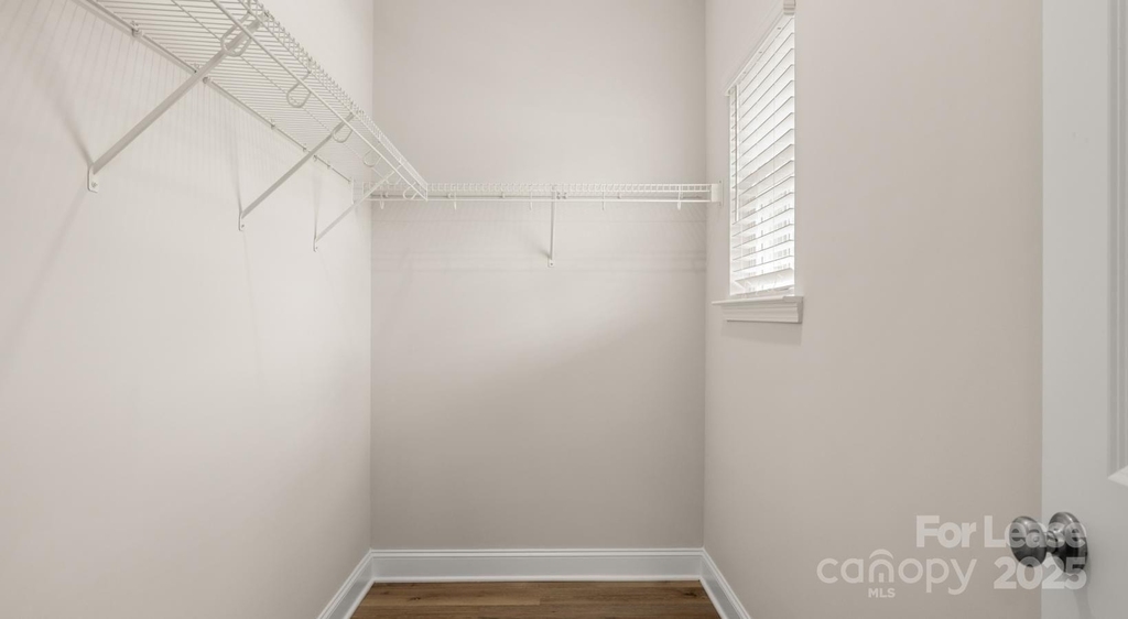 1748 Marglyn Drive - Photo 9
