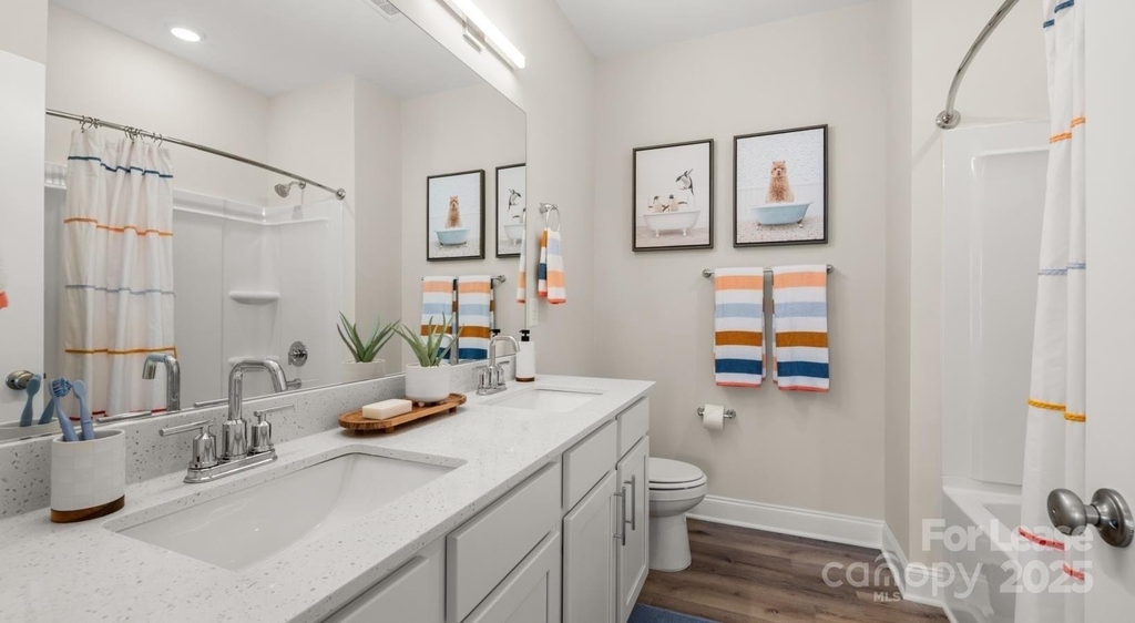 1748 Marglyn Drive - Photo 13