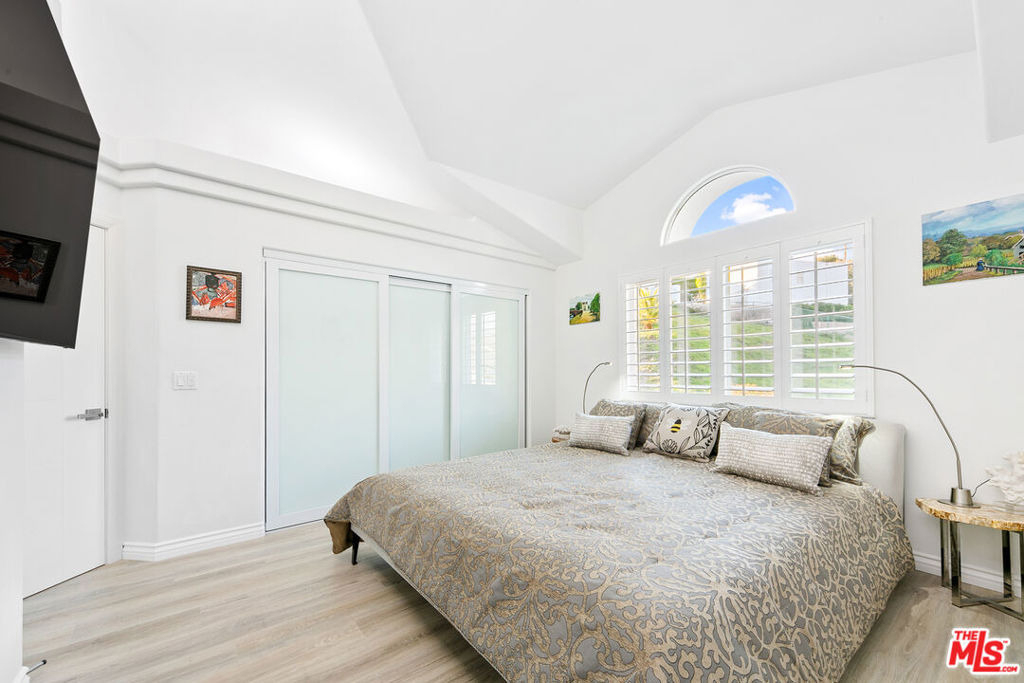 6463 Zuma View Place - Photo 30