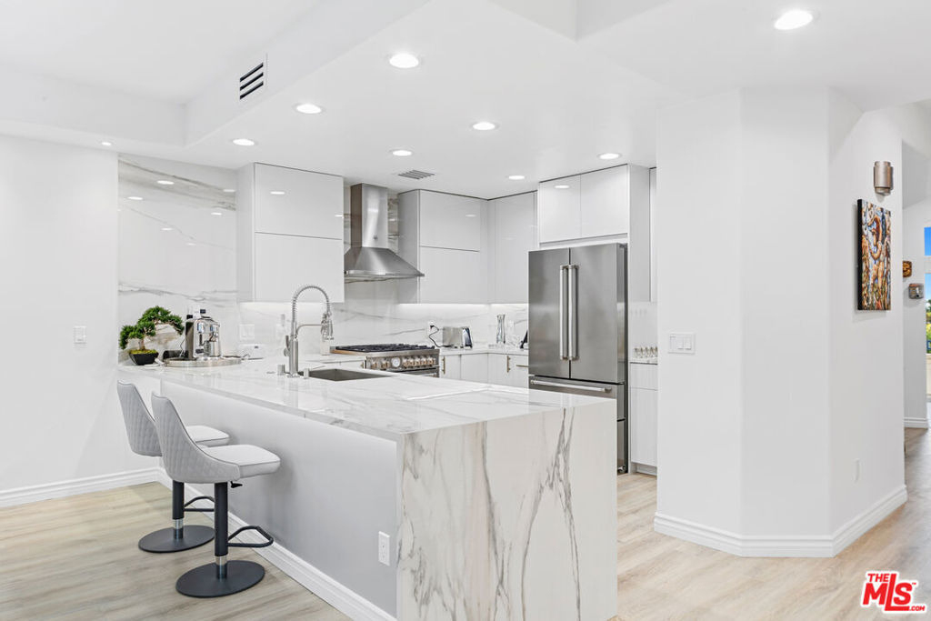 6463 Zuma View Place - Photo 13